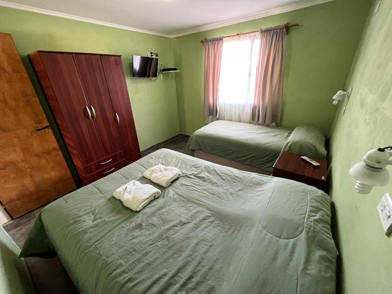 Apartamento Departamentos El Alamo Comandante Luis Piedrabuena Exterior foto